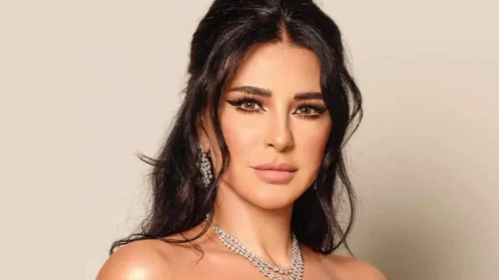 أجمل 10 ممثلات لبنانيات