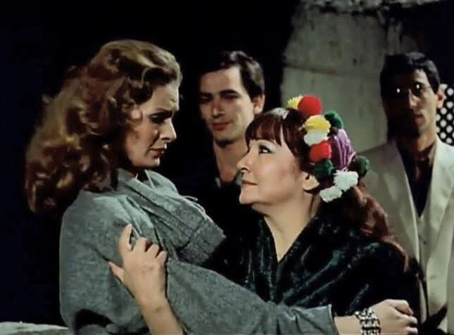 أفلام إلهام شاهين