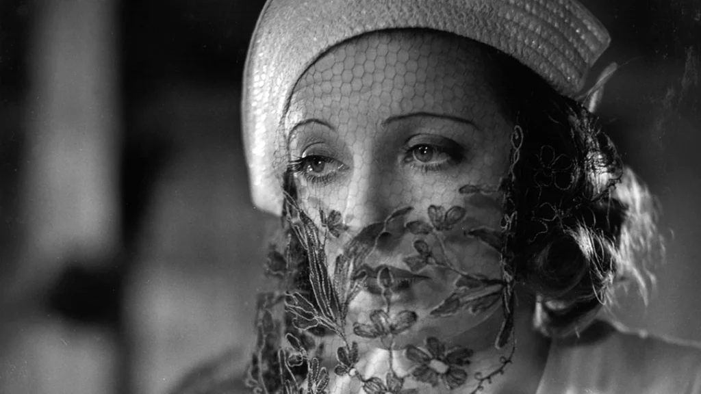 فيلم أموك (Amok) - 1982